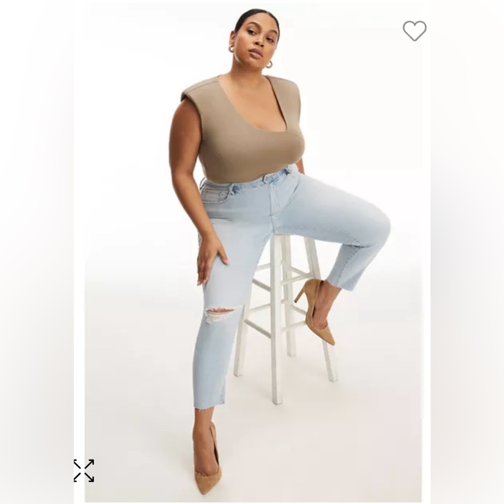 Good American Light Blue Distressed cropped jeans